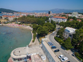  Apartments Sand Beach  Сплит
